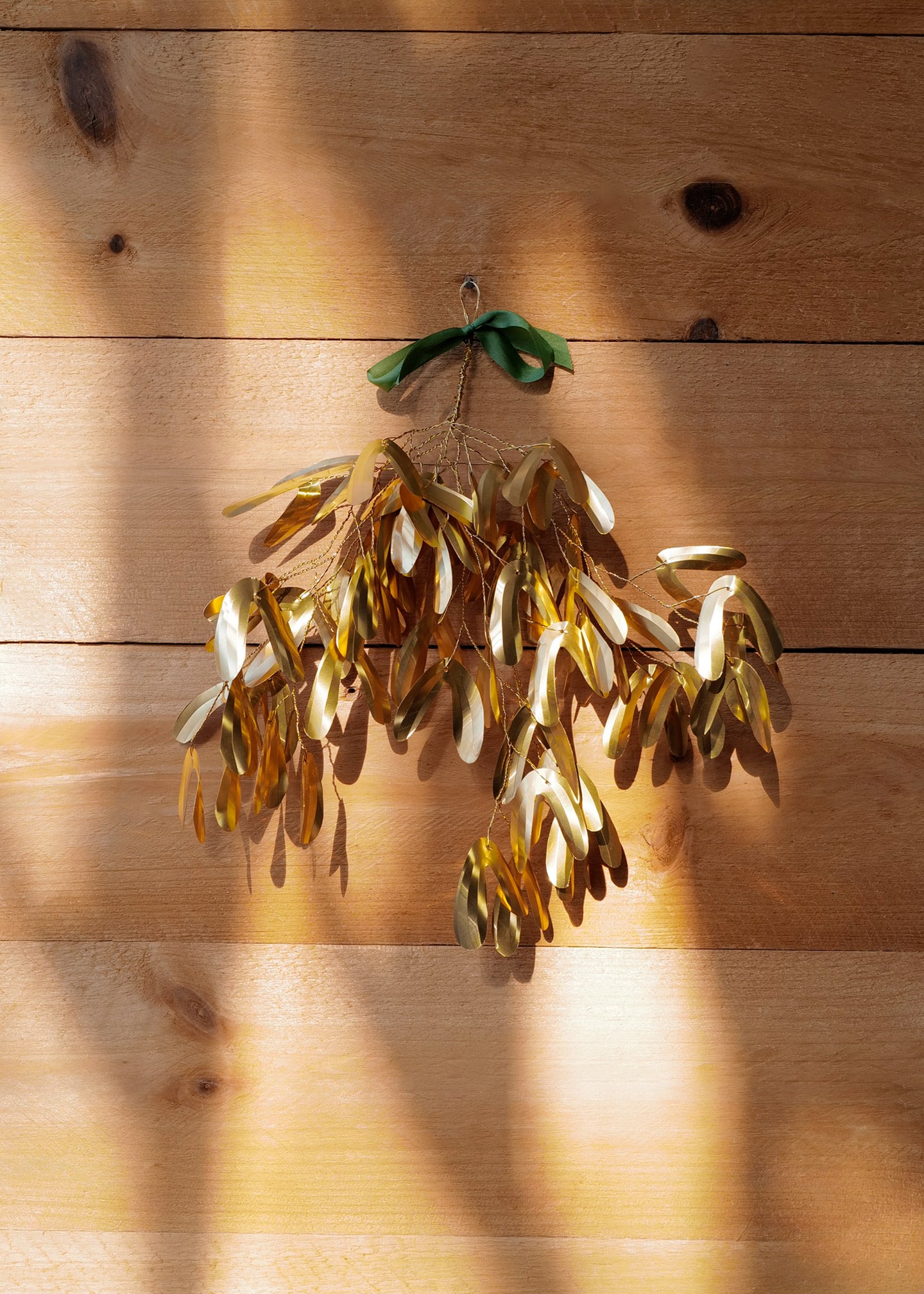 Heirloom Botanical Mistletoe – Slow Roads