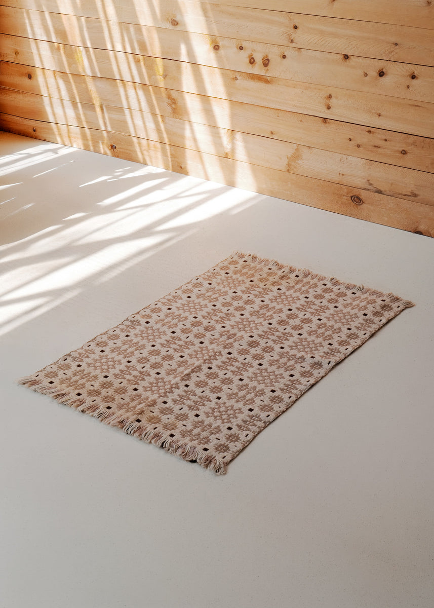 Welsh Hand-Woven Rug – Slow Roads