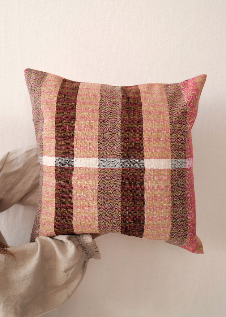 Colina Harvest Pillow, Rouge - Slow Roads